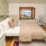 Casa Il Tramonto Sunset House 펜션 구알도카타네오